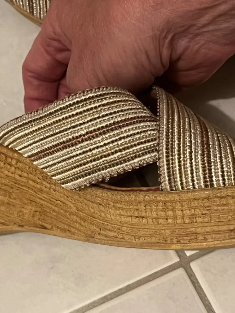 Italian Shoemakers Wedge Sandals Sz 9 Made in Italy